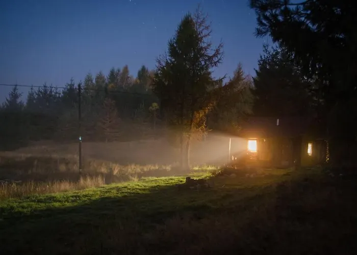 Hut In The Mid. Of Nowhere + Priv Pond+3 Ha *